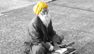 Inde : noir et blanc, couleurs indiennes