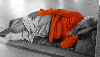 Inde : noir et blanc, couleurs indiennes