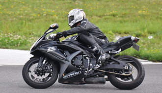 Session de roulage moto au circuit du Bourbonnais