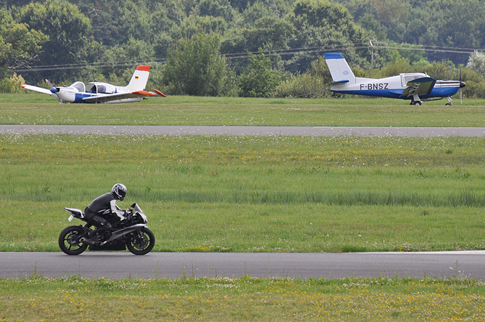 Session de roulage moto au circuit du Bourbonnais