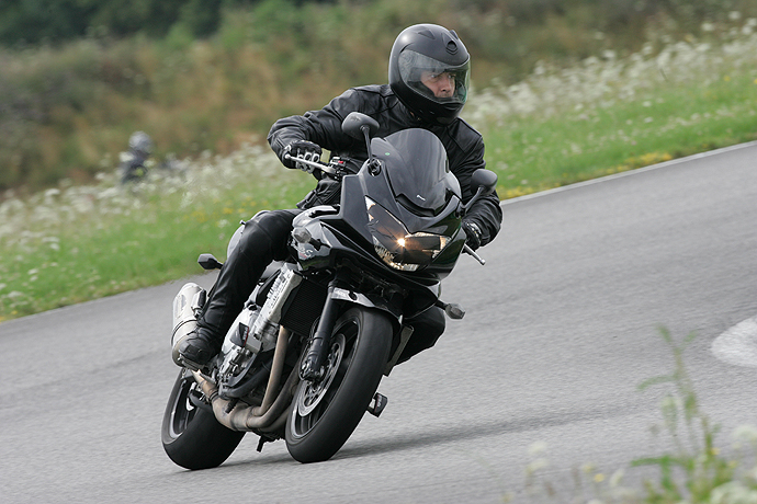 Session de roulage moto au circuit du Bourbonnais