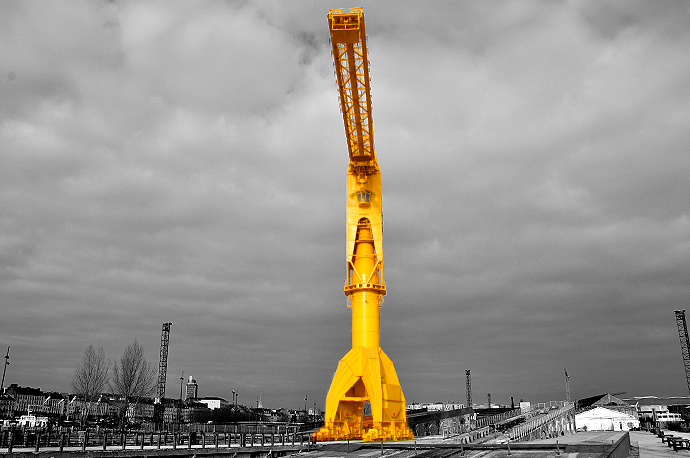 Grue Titan Jaune