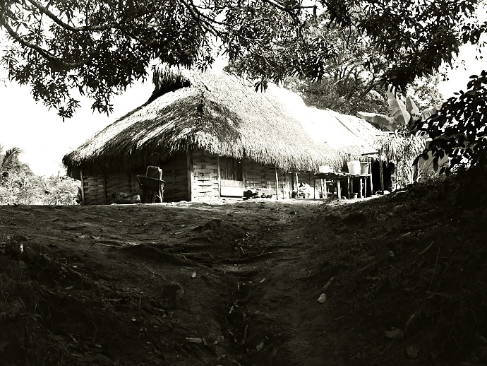 Suriname, maison de village