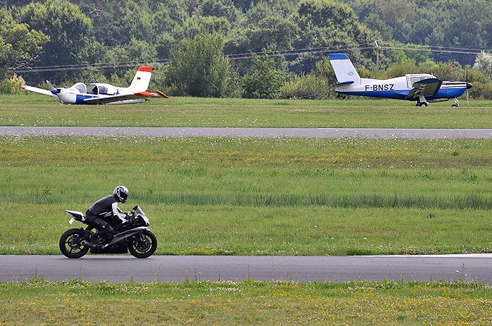 Session de roulage moto au circuit du Bourbonnais