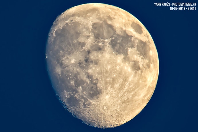 Lune le 19/07/2013