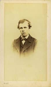 Edouard Hy, photographe à Montargis de 1880 à 1882