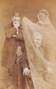 Edouard Buguet, photographe spirite