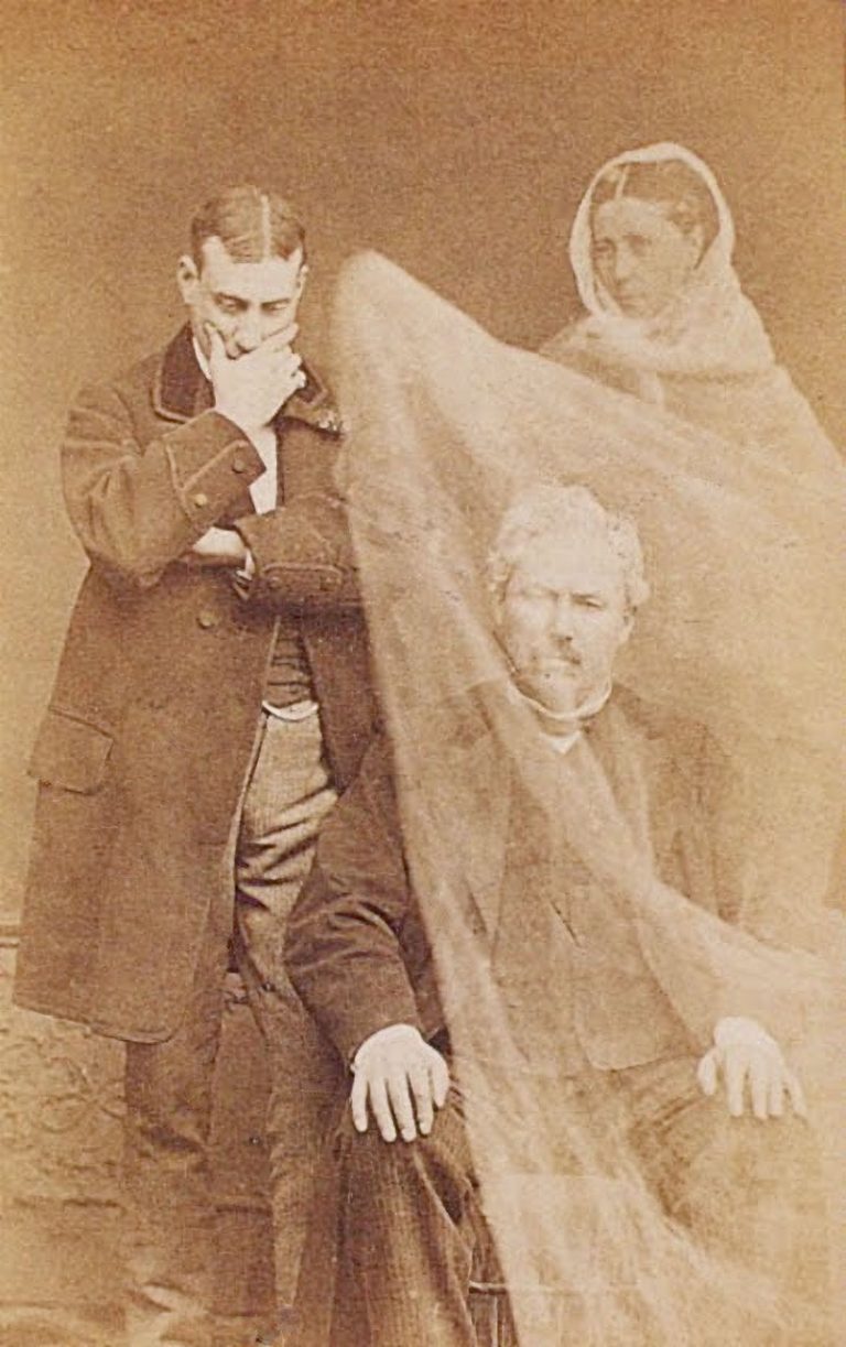 Edouard Buguet, photographe spirite