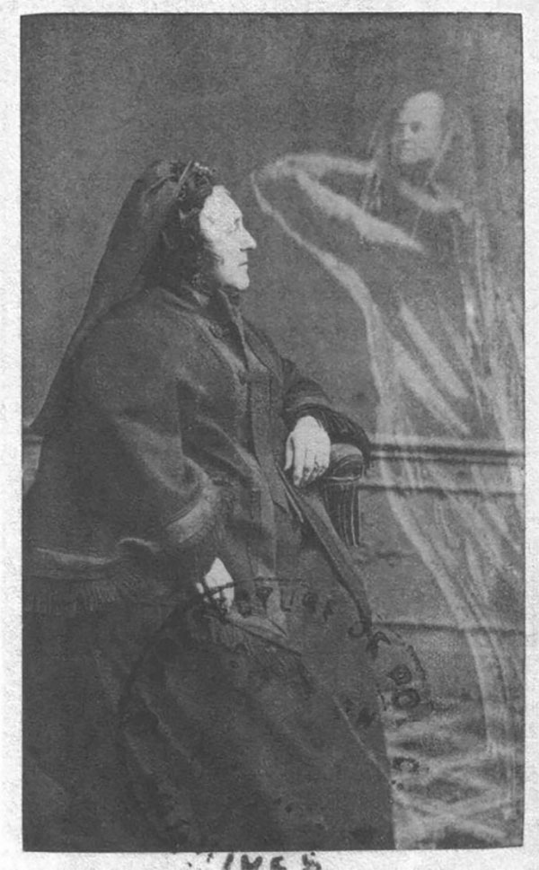 Edouard Buguet, photographe spirite