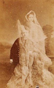 Edouard Buguet, photographe spirite