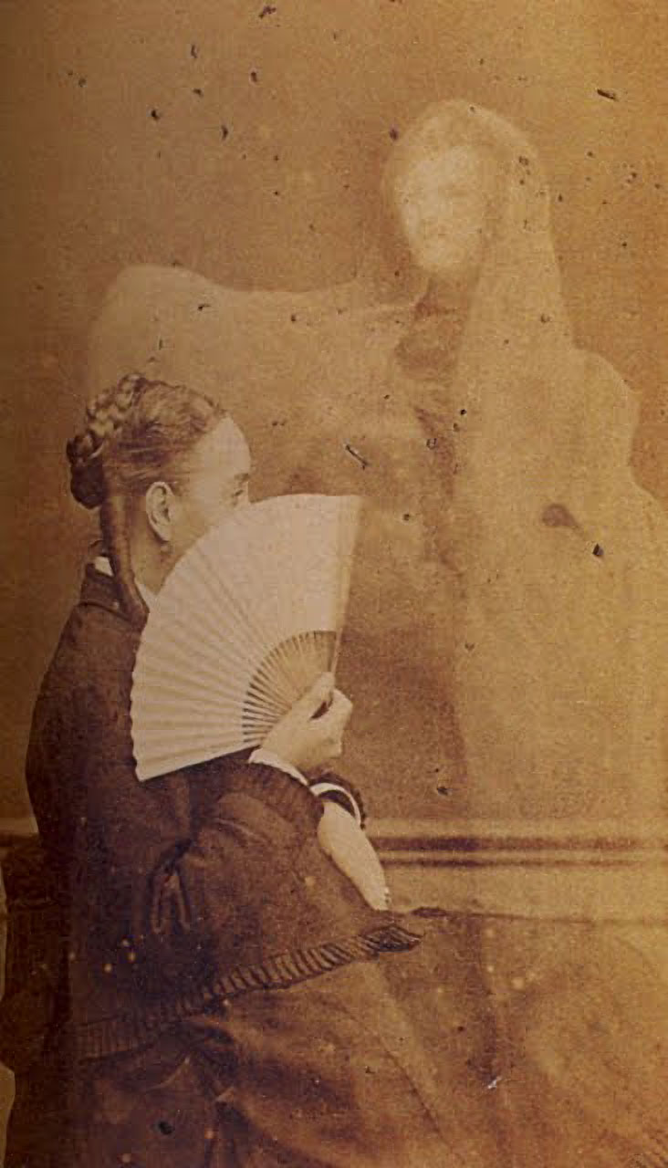 Edouard Buguet, photographe spirite