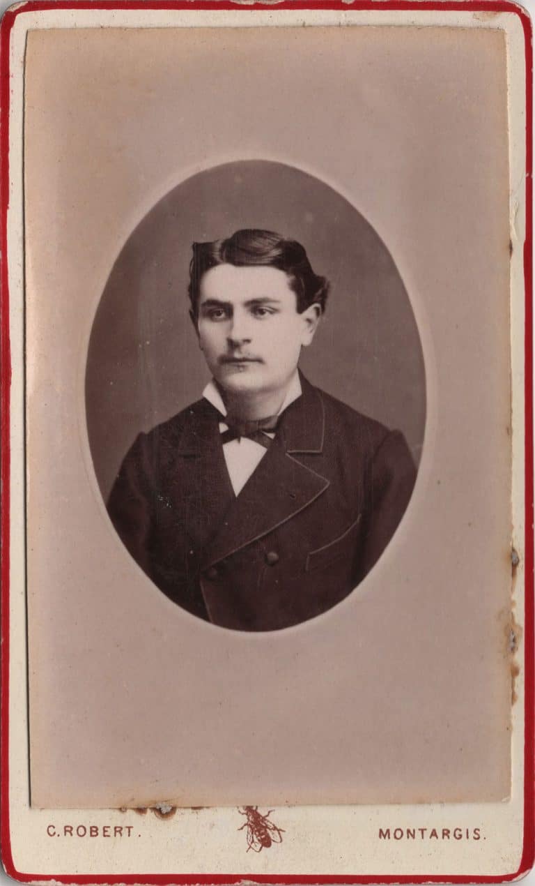 Edouard Buguet, pseudonyme C. Robert, photographe à Montargis