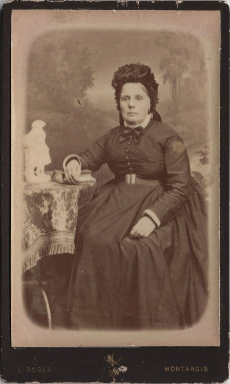 Edouard Buguet, pseudonyme C. Robert, photographe à Montargis