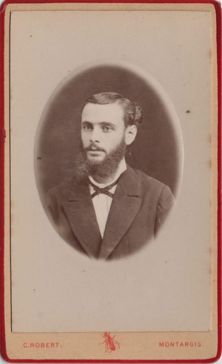 Edouard Buguet, pseudonyme C. Robert, photographe à Montargis