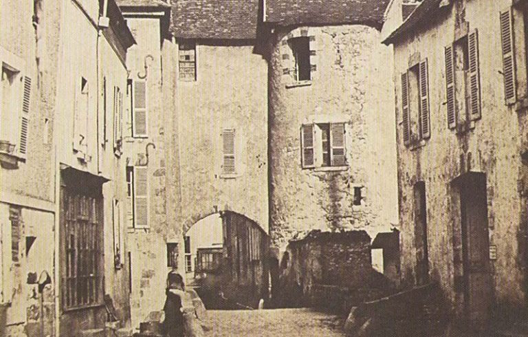 Vieux Montargis, Rue Raymond Tellier